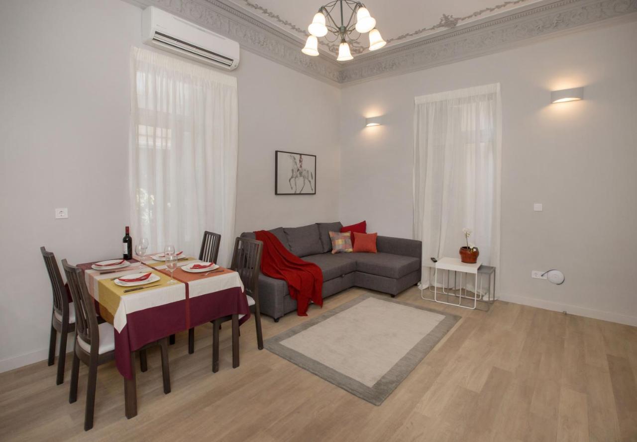 Sophisticated Apartment In Syntagma By Ghh Atena Exterior foto